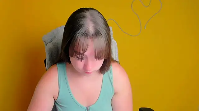 Snapshot of Tiffani_Angel chatting on 06.22.26 Tiffani Angel online show from 06.22.26