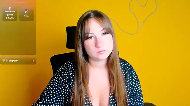 Snapshot of Tiffani_Angel chatting on 07.10.26 Tiffani Angel online show from 07.10.26
