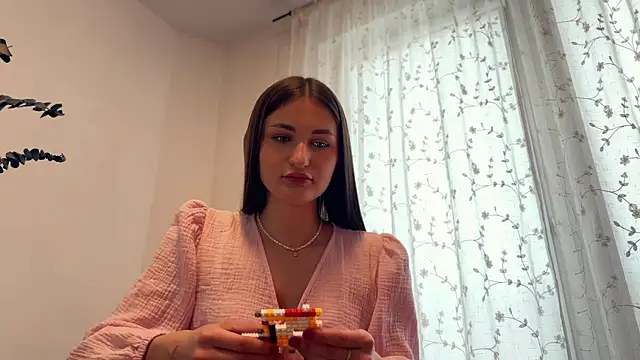 HallieHollo online show from 04.01.26