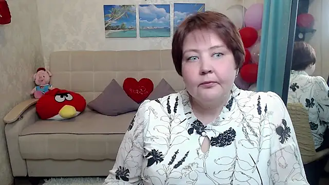 QUEEN02030 online show from 04.01.26