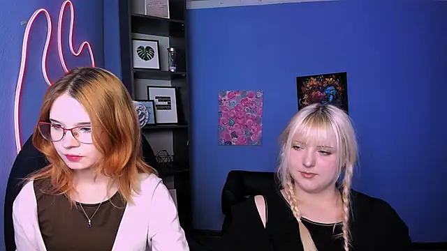 callmevivien online show from 04.15.26