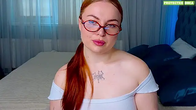 Snapshot of Dari_ana chatting on 04.02.26 Dari ana online show from 04.02.26