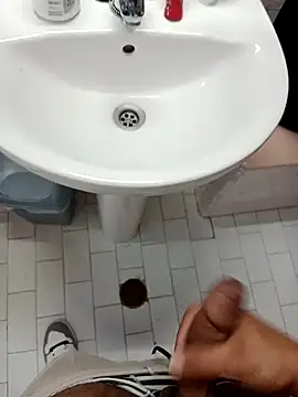 Snapshot of maicolvalejo4444 chatting on 04.03.26 maicolvalejo4444 online show from 04.03.26