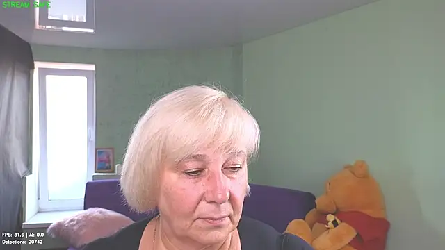 Snapshot of Milane_Milky chatting on 06.18.26 Milane Milky online show from 06.18.26