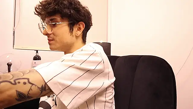 Tyler Blade online show from 04.09.26