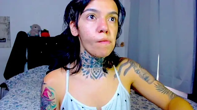 LannieGonzales online show from 06.01.26