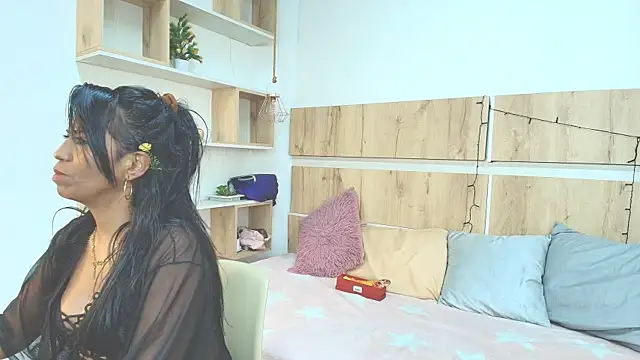 Selene  Luna online show from 04.08.26