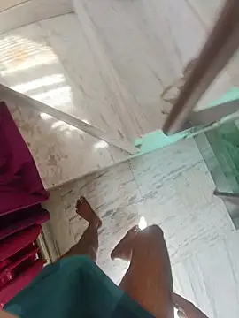 Dreaming Couple online show from 04.20.26