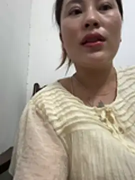 Snapshot of Lina-Naughty chatting on 07.12.26 Lina-Naughty online show from 07.12.26