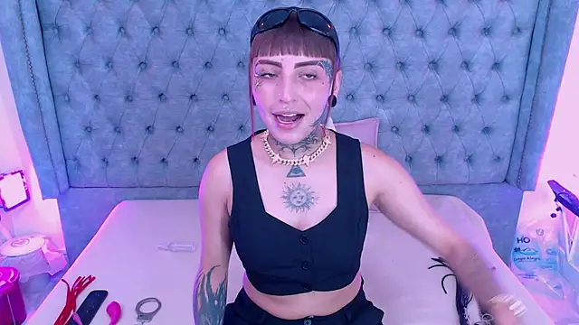 Gyal Smith online show from 04.03.26