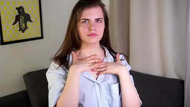 Snapshot of OraliaDoheny chatting on 04.05.26 OraliaDoheny online show from 04.05.26