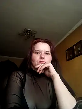 Snapshot of VeronikaLogan chatting on 06.18.26 VeronikaLogan online show from 06.18.26