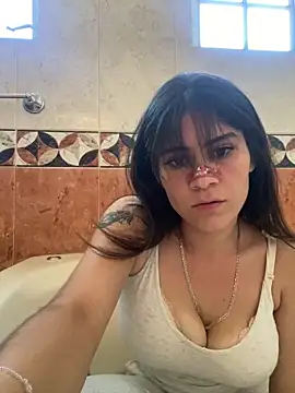 Snapshot of Nathadleche chatting on 04.04.26 Nathadleche online show from 04.04.26