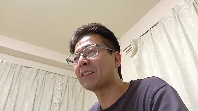 Snapshot of zakochin1106 chatting on 05.16.26 zakochin1106 online show from 05.16.26