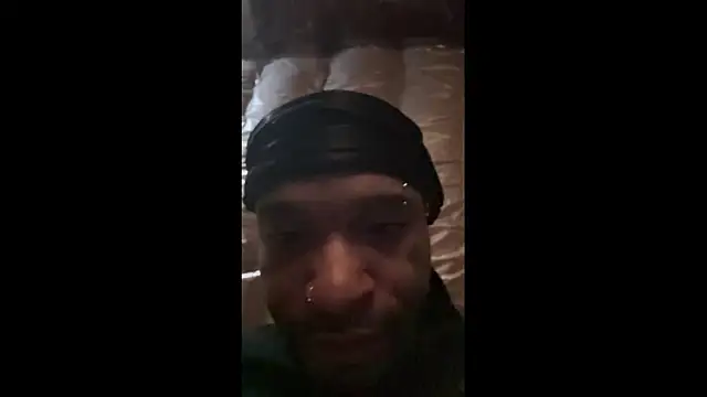 Snapshot of JRNBLU44 chatting on 05.11.26 JRNBLU44 online show from 05.11.26