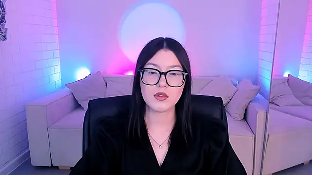 Snapshot of JennyGibson chatting on 04.01.26 JennyGibson online show from 04.01.26