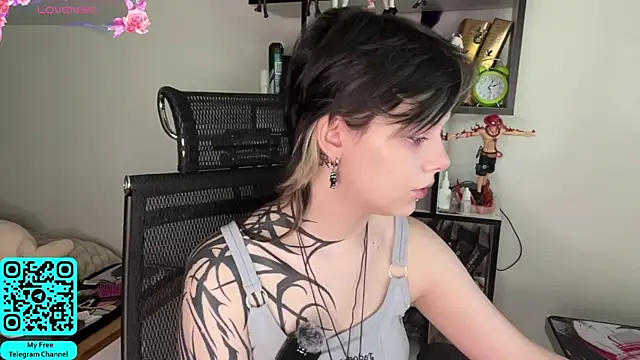 MadalynNosel online show from 06.12.26
