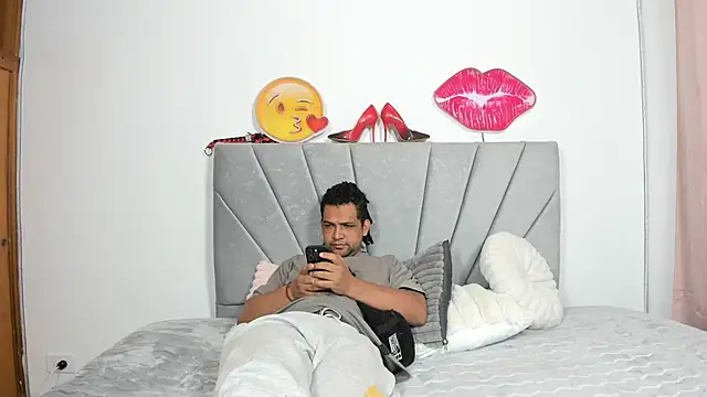 Snapshot of gael_lvlx chatting on 08.01.26 gael lvlx online show from 08.01.26