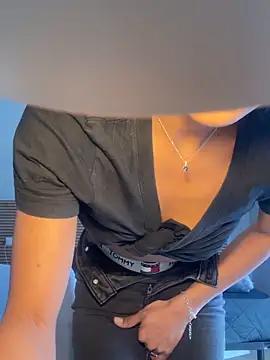 latinacaro- online show from 04.21.26