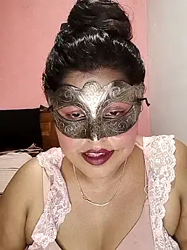 Snapshot of Maskedcurves chatting on 05.02.26 Maskedcurves online show from 05.02.26