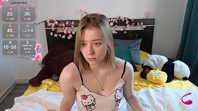 luniera online show from 06.14.26