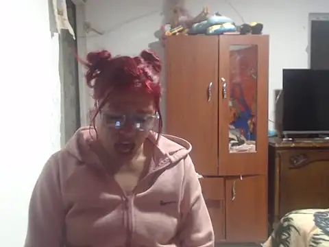 Snapshot of amber_squirtsx chatting on 06.27.26 amber squirtsx online show from 06.27.26
