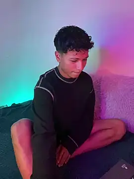 ETTE MOON online show from 04.10.26