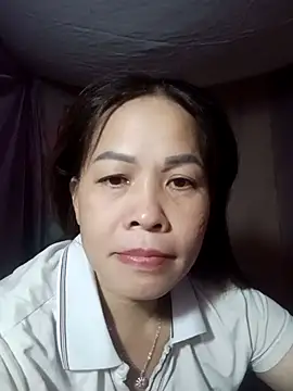 Snapshot of -Luni- chatting on 07.29.26 -Luni- online show from 07.29.26