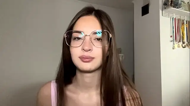 Snapshot of Rita_Sargoni chatting on 04.09.26 Rita Sargoni online show from 04.09.26