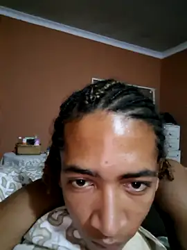 Snapshot of pr33tyliana chatting on 04.12.26 pr33tyliana online show from 04.12.26