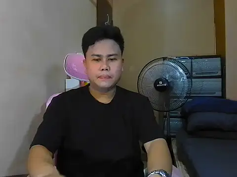 Snapshot of tipsy_butter chatting on 05.16.26 tipsy butter online show from 05.16.26
