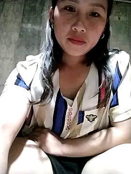 Snapshot of Yo-must chatting on 04.05.26 Yo-must online show from 04.05.26