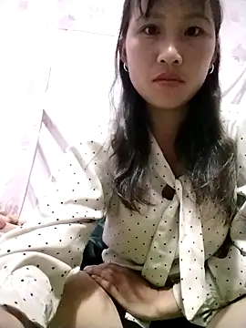 Snapshot of Yo-must chatting on 04.09.26 Yo-must online show from 04.09.26