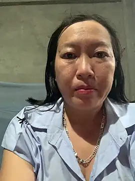 Snapshot of candy-beo chatting on 05.01.26 candy-beo online show from 05.01.26