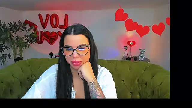 Salty  Queen online show from 04.07.26