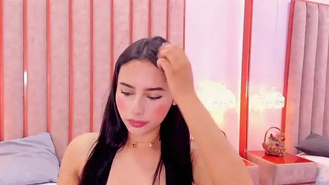 Snapshot of Zoe_Monrow chatting on 06.03.26 Zoe Monrow online show from 06.03.26