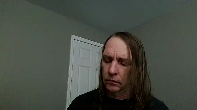 Snapshot of Magnus_Luv chatting on 05.26.26 Magnus Luv online show from 05.26.26