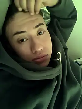 AlejoTheBig online show from 04.05.26