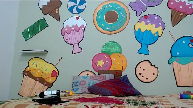 pamelaskiny20 online show from 04.10.26