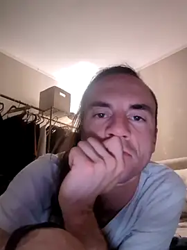 SemoLeo22 online show from 04.21.26