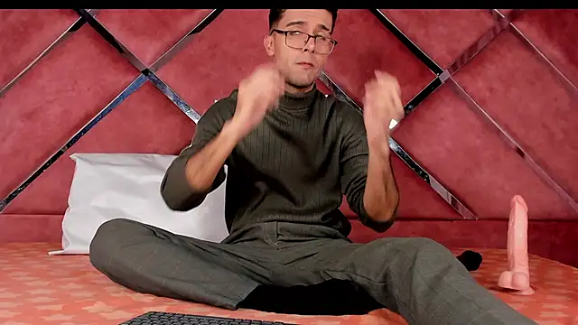 RodrigoColby2 online show from 06.03.26