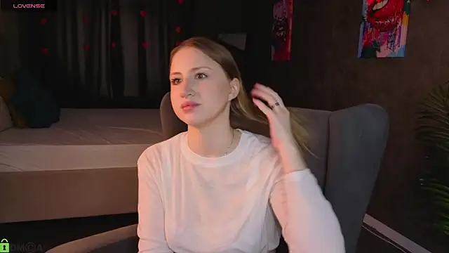 Snapshot of April_Jackson chatting on 04.08.26 April Jackson online show from 04.08.26