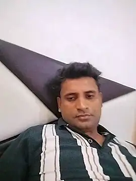 Snapshot of Faltu_Jijju chatting on 06.01.26 Faltu Jijju online show from 06.01.26