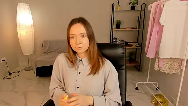 Nemi Titon online show from 04.07.26