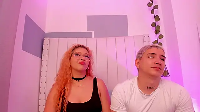 Snapshot of sebas_and_vanessa chatting on 04.14.26 sebas and vanessa online show from 04.14.26