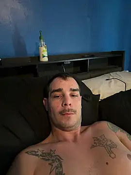 Snapshot of dloc120 chatting on 04.07.26 dloc120 online show from 04.07.26