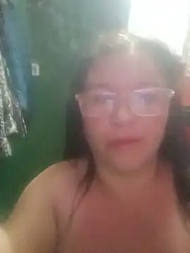 Snapshot of Pato-Andrea26 chatting on 05.20.26 Pato-Andrea26 online show from 05.20.26