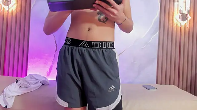 Snapshot of Ethanhot_os chatting on 04.06.26 Ethanhot os online show from 04.06.26