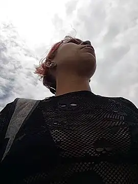 Mia 0-4 online show from 04.12.26