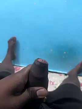 Snapshot of telugu_black_cock chatting on 04.16.26 telugu black cock online show from 04.16.26